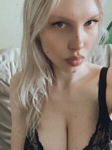rina_chill exclusive onlyfans leaked nudes