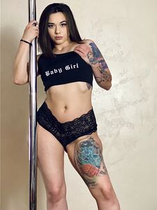 remixxrose exclusive onlyfans leaked nudes