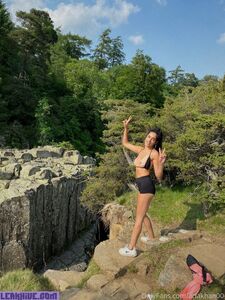 Aria Khan exclusive onlyfans leaked nudes