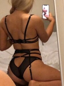 Ella Brooke exclusive onlyfans leaked nudes