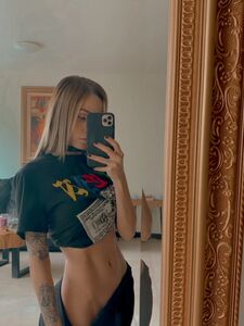 melaniepavola exclusive onlyfans leaked nudes