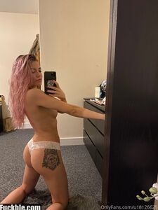 QUEENSLUTG aka gkiri new hot onlyfans leaked nudes
