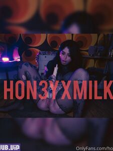 HONEYXMILK new hot onlyfans leaked nudes