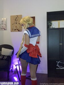 avery.petite new hot onlyfans leaked nudes