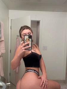 katie sigmond onlyfans leaked photos