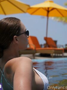 Charming Girl onlyfans leaks nude photos