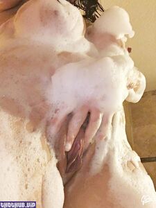 Mia Woods onlyfans leaks nude photos