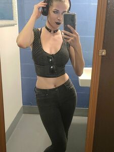 Maiyaakrin Onlyfans Leaks Nude Photos