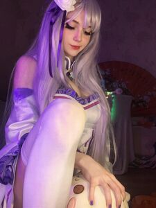 AstasiaDream (899 pictures)