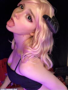 AstasiaDream (899 pictures)