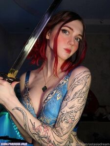 AstasiaDream (899 pictures)