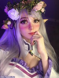 AstasiaDream (899 pictures)