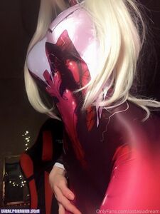 AstasiaDream (899 pictures)