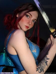 AstasiaDream (899 pictures)
