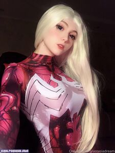 AstasiaDream (899 pictures)