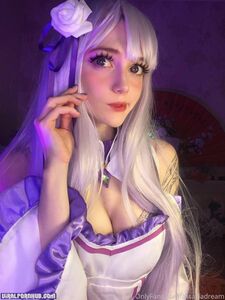 AstasiaDream (899 pictures)