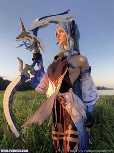 AstasiaDream (899 pictures)