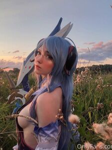 AstasiaDream (899 pictures)