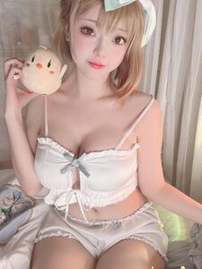 [黑龙贯通] 莱莎 睡衣 碧蓝联动版 (12 pictures)