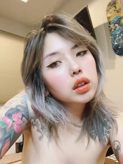 kniveschauu exclusive onlyfans leaked nudes