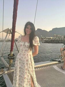 Belle Delphine Candid Holiday Photos Onlyfans Set Leaked