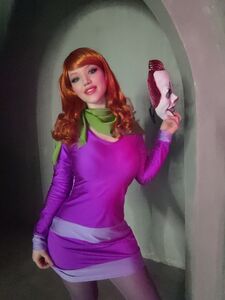Lada Lyumos Daphne Cosplay