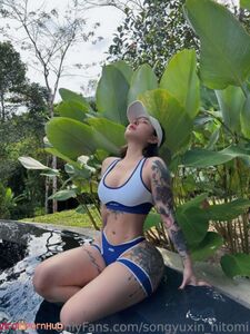 Hitomi Songyuxin Aka Syx_hitomi Nude Boobs And Big Booty Onlyfans Leaks Photos